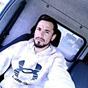 Лео, 35 лет