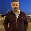 Роберт, 52 года