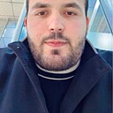 Ali, 22 года