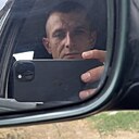 Же, 32 года