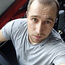 Виктор, 33 года