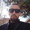 Джонни, 32 года