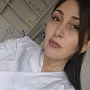 No Name, 33 года