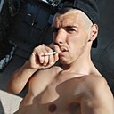 Виктор, 24 года