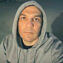Роджер, 40 лет