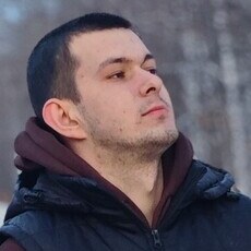 Фотография мужчины Максим, 22 года из г. Комсомольск-на-Амуре