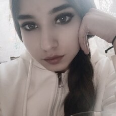 Фотография девушки Мадина, 22 года из г. Курск