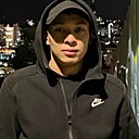 Жони, 21 год