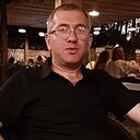 Манвел, 41 год