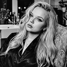 Фотография девушки Елена, 29 лет из г. Усть-Каменогорск