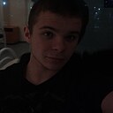 Максим, 18 лет