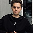 Денис, 22 года