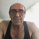 Акоб, 54 года