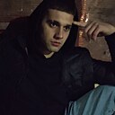 Слава, 28 лет