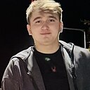 Maks, 24 года