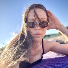 Фотография девушки Оля, 41 год из г. Артем