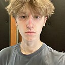 Денис, 19 лет