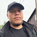 Максим, 23 года