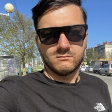 Фотография мужчины Искандар, 23 года из г. Южно-Сахалинск