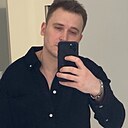 Макс, 33 года