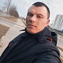 Саша, 32 года