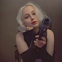 Полина, 22 года