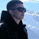 Альберт, 32 года