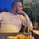 Макс, 31 год