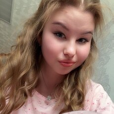 Фотография девушки Алиса, 19 лет из г. Саратов