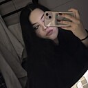 Полина, 23 года
