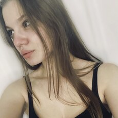 Фотография девушки Ксения, 21 год из г. Санкт-Петербург
