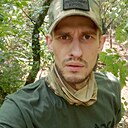 John, 37 лет