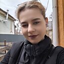 Julia, 23 года