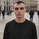 Максим, 24 года