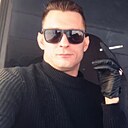 Антон, 33 года