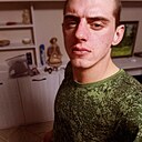 Максим, 24 года