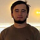 Зубайр, 22 года