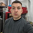 Artur, 24 года