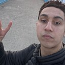 Amine, 19 лет