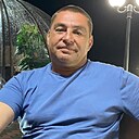 Макс, 40 лет