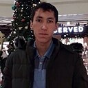 Уткир, 30 лет