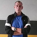 Виктор, 33 года