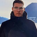 Новак, 24 года