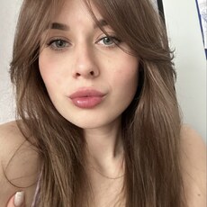 Фотография девушки Алина, 27 лет из г. Санкт-Петербург