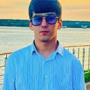 Muhammad, 21 год