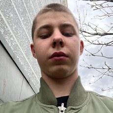 Фотография мужчины Кирилл, 18 лет из г. Калининград