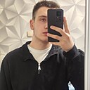Максим, 18 лет