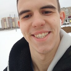 Фотография мужчины Денис, 21 год из г. Вологда