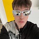 Максим, 18 лет