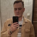 Максим, 24 года